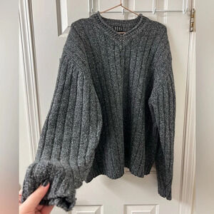 Vintage  Men’s V Neck Majority Wool Sweater